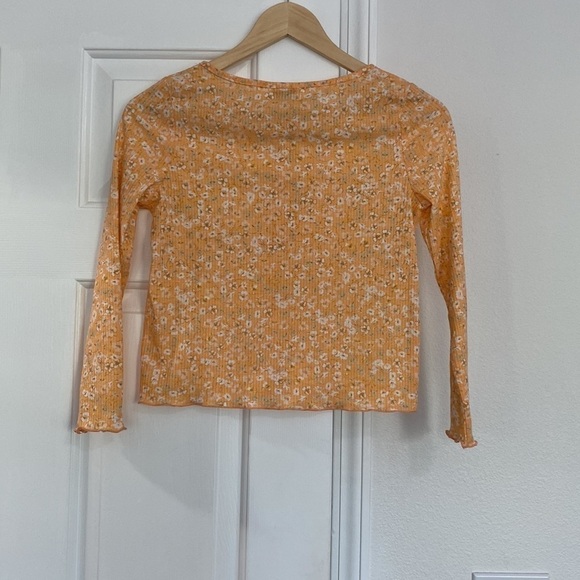 NWT Love, Fire cropped cardigan and tank set in orange sherbet with ditsy print. - Picture 6 of 17